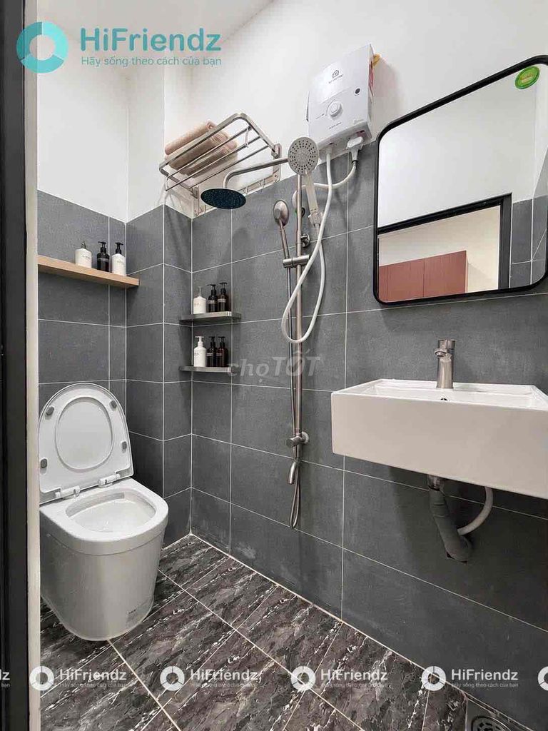 renting the original house in Phan Xích Long_full of new content