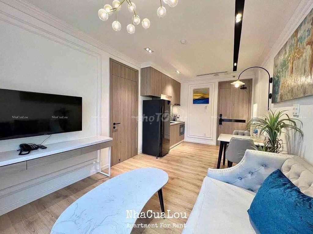 A two-size apartment/a bedroom/ studio right near the school of ostracism, richmond,