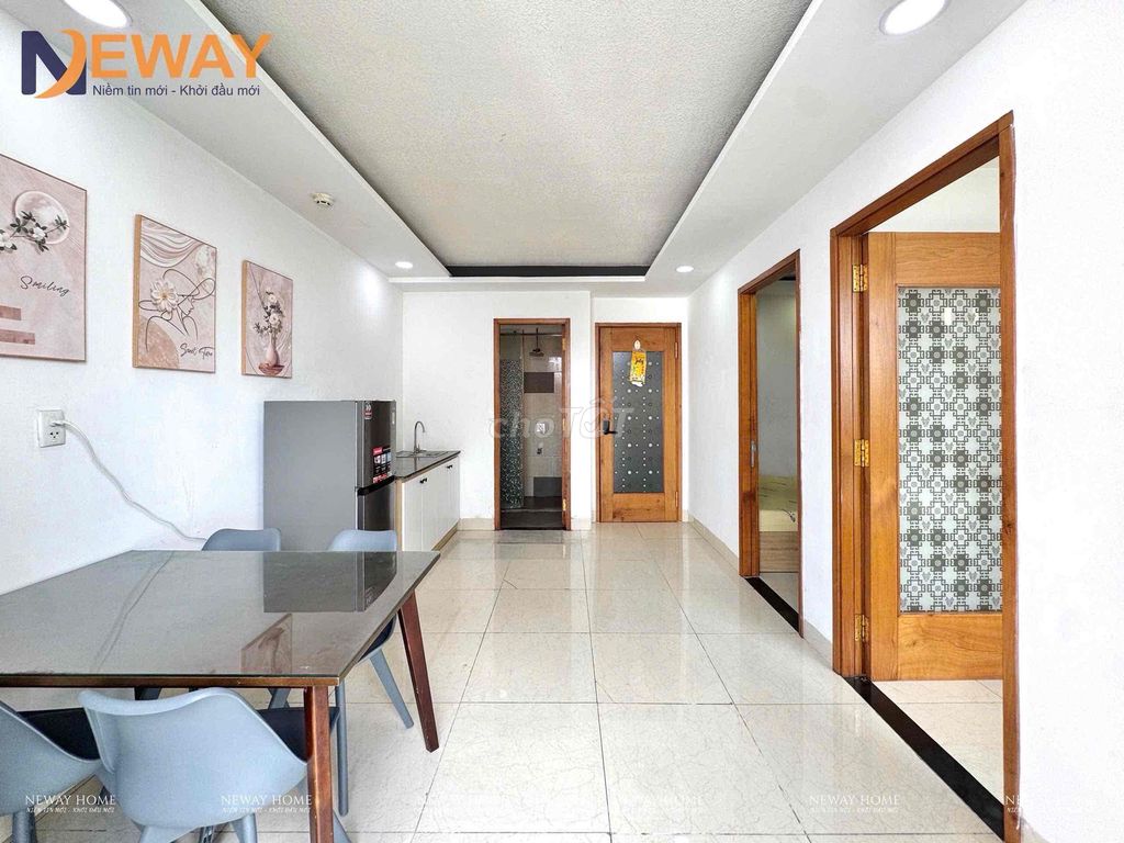 2 bedrooms - right next to the united hospital - near the seven-till-near stop - near ueh