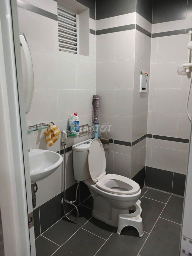 Rent the studio apartment of the third, tdm, old bd (now Funta, tp.hm)