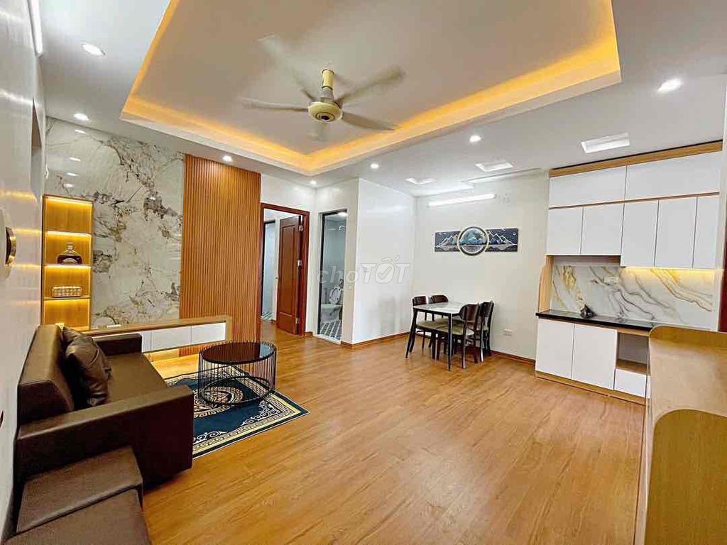 The two-room balcony is at the right place. Seven, nine, one.