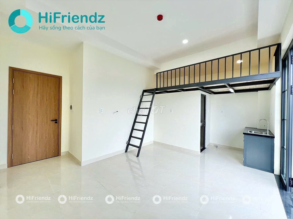 The balcony apartment is 30 meters wide near Dương Quảng Hàm, their German servants 4 million7