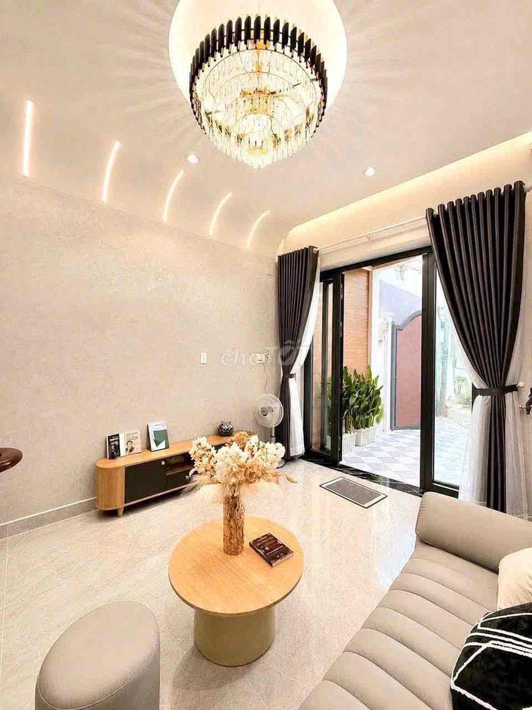 The original house product - 4 bedroom full interior - Phan Xích Long