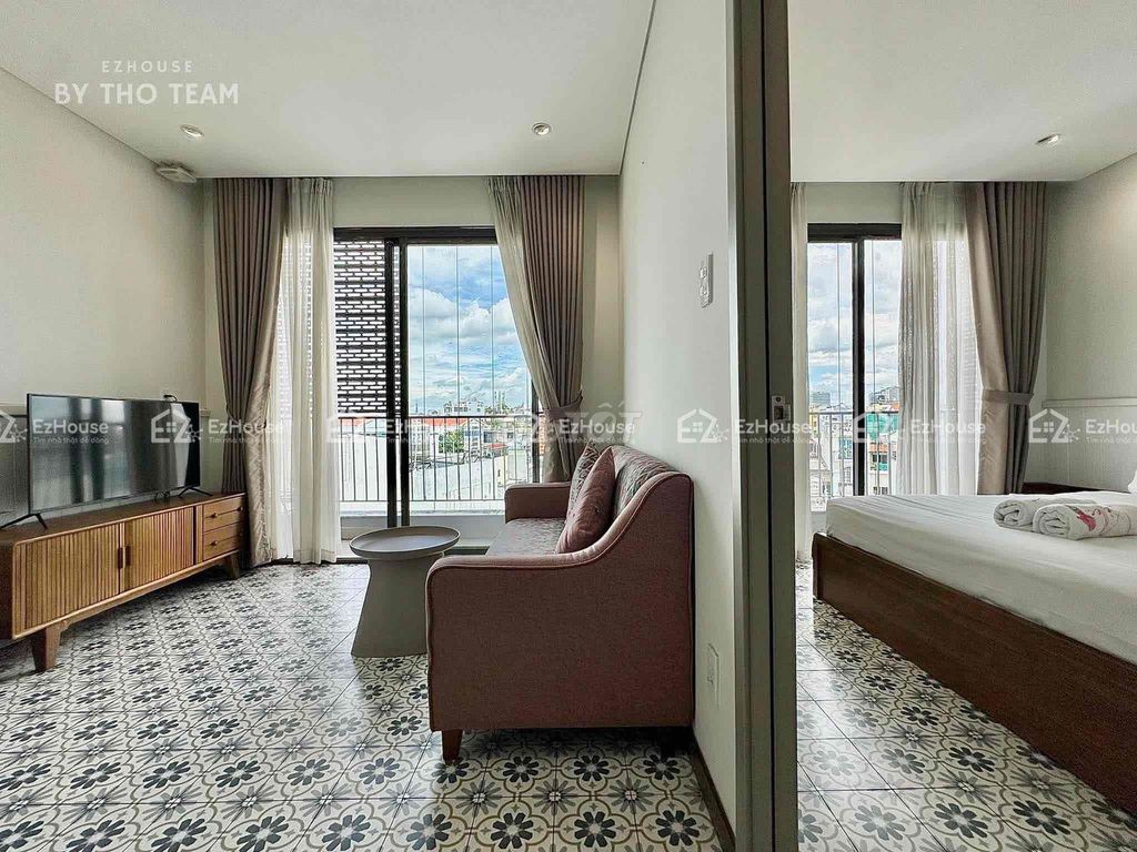 Hot opening apartment 2 bedrooms each week at 4 7th.