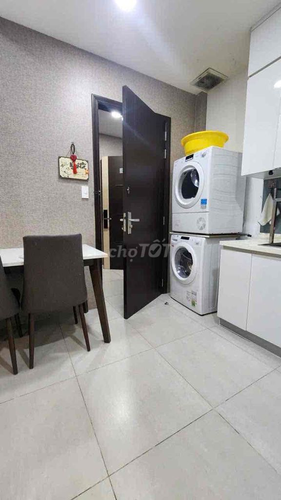 The owner himself has to rent the Xi Grand apartment. One bedroom, which costs 13 million.