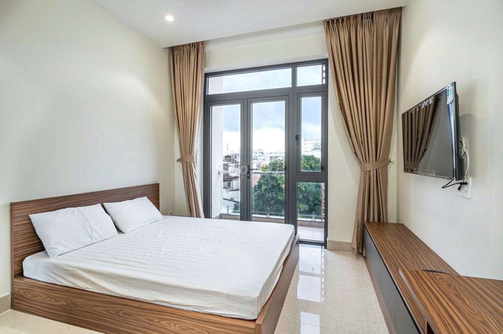 The upper apartment is full of comfort - elevator tunnels - protection