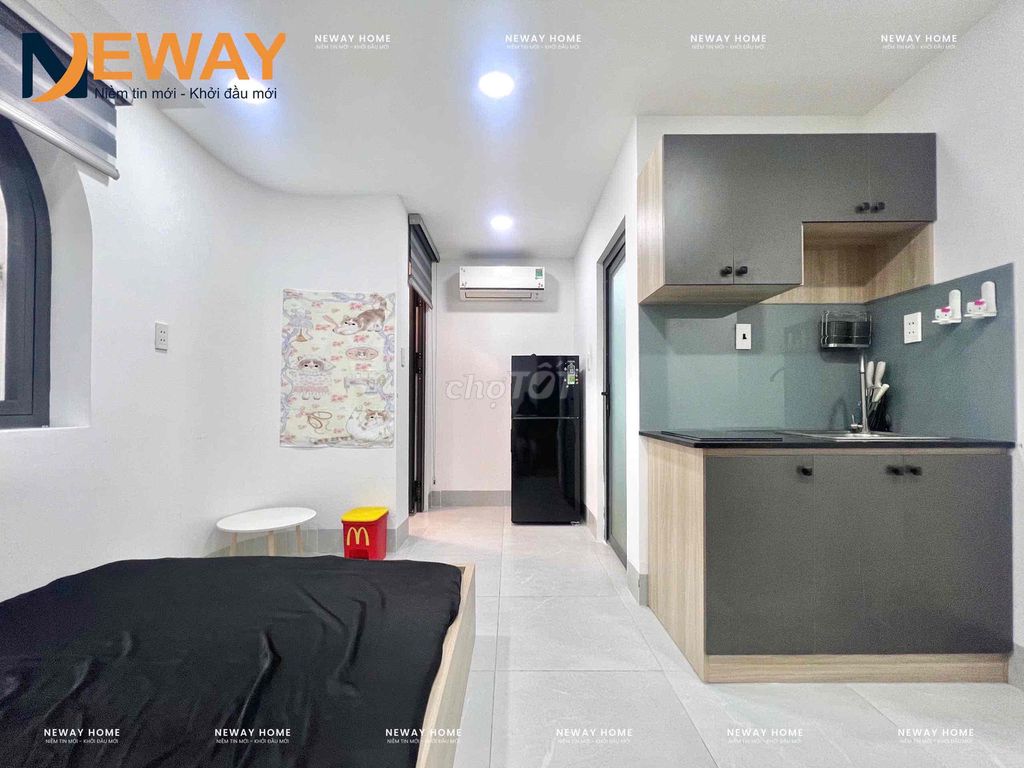 apartment full balcony furniture - large sky windows - low cvpmqt near