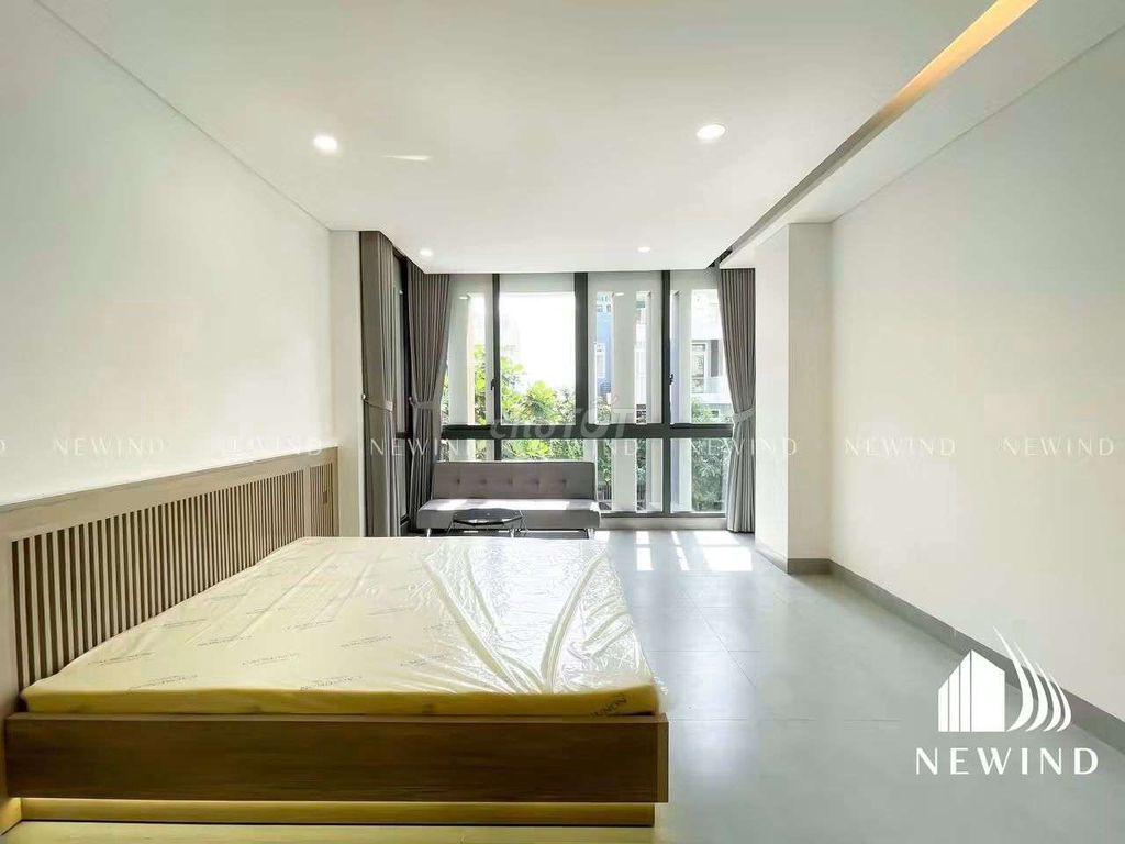 Opening a super-prime service apartment - full balconies