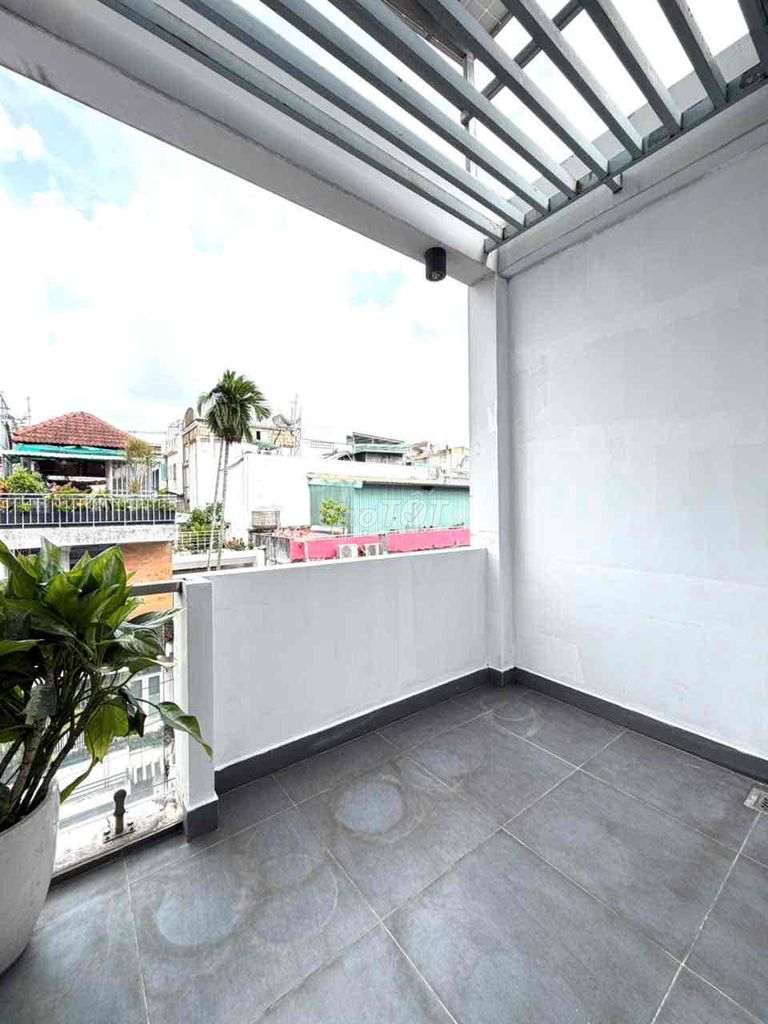 Two bedrooms, double interior, discount for the first million months.