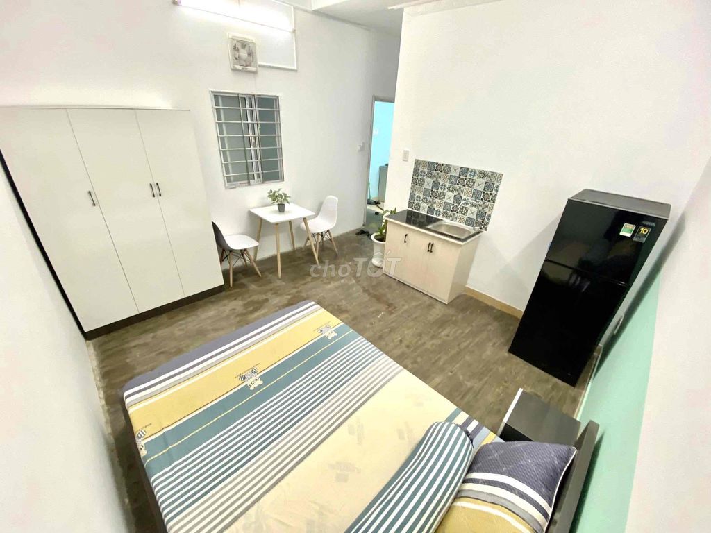 Let's rent Studio full of 7 - walk through Mall Bình Tân