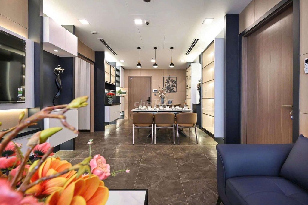 Rent the apartment. A Vinhomes Central Park bedroom full interior.