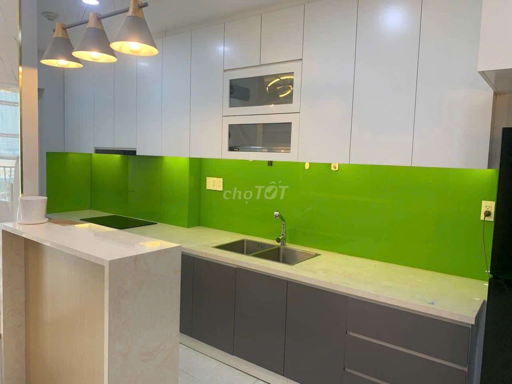Rent apartment.