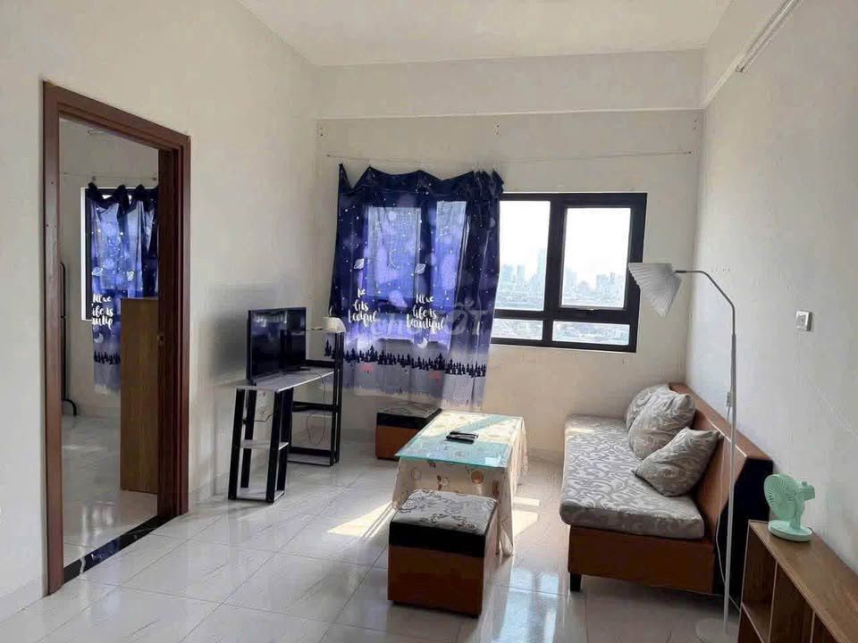 Hope Garden building, Tân Bình rents two bedrooms full of furniture for nine million.