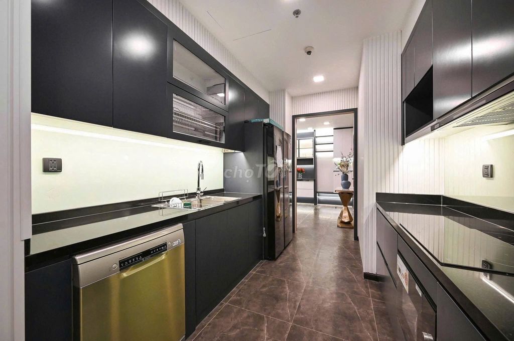 Rent the apartment 2 bedrooms in area 85 meters, 2-0. Nice.