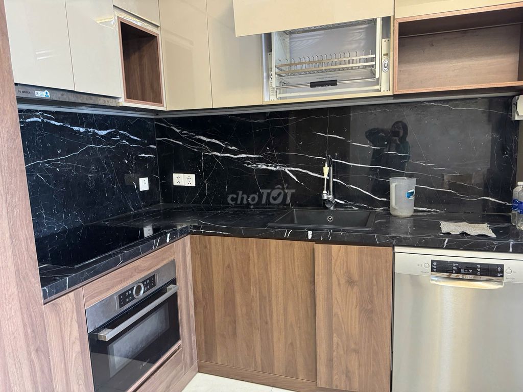 Rent Two Bedrooms, 71 m2 bedrooms plus 2 toilets, full interior-- 15 million rent!