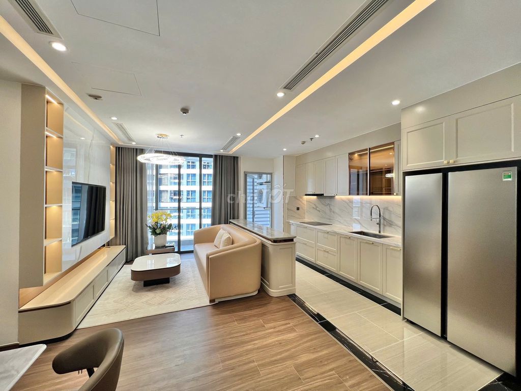 Vinhomes Central Park rented apartment 4 bedrooms 165 meters 2