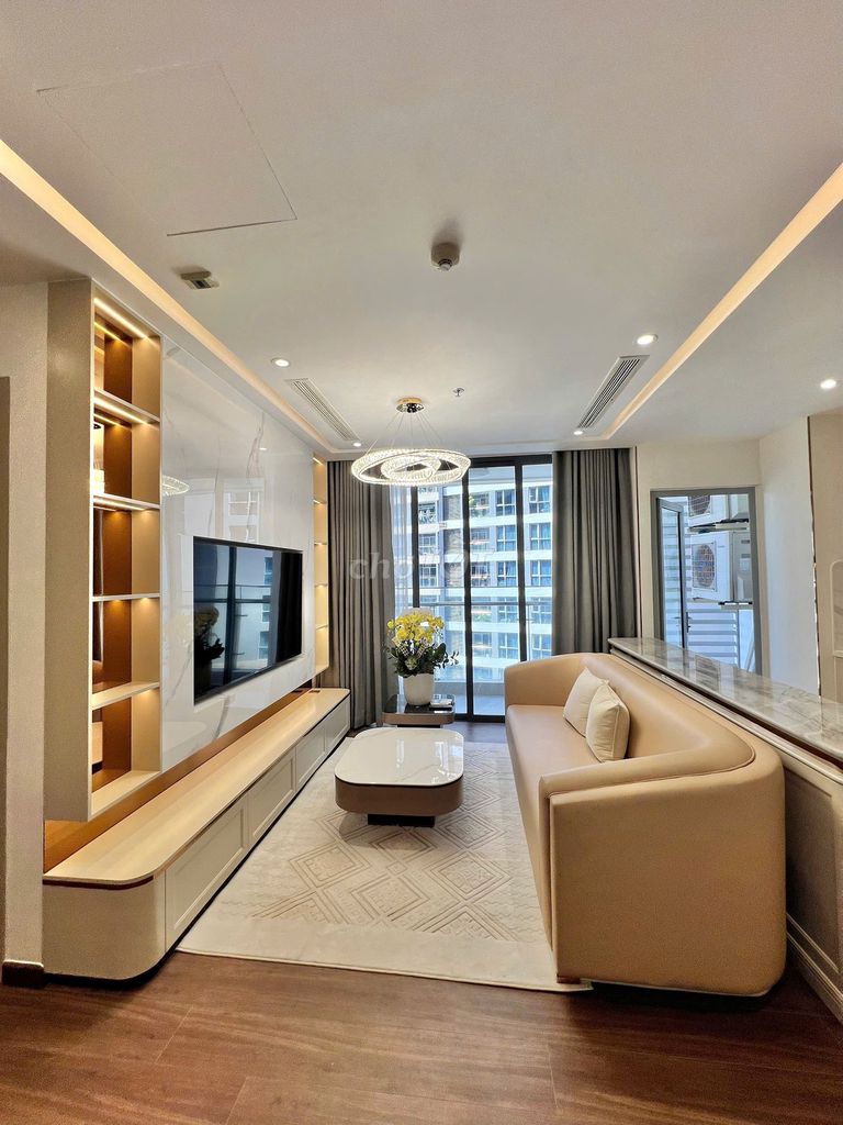 Vinhomes Central Park rented apartment 4 bedrooms 165 meters 2