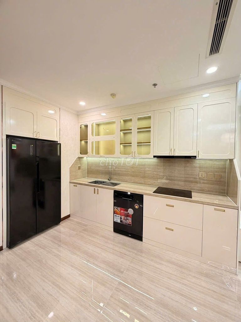Rent an apartment. 55 m. Vinhomes Central Park.