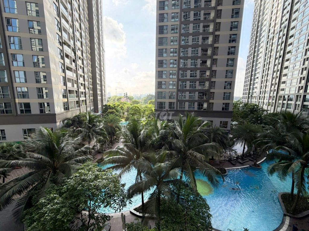 Rent a three-size super Vinhomes Central Park interior room.