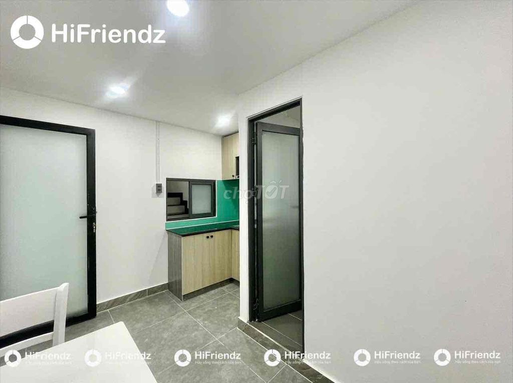 Rent a new kitchen + 100% free at Phạm Văn Bạch.