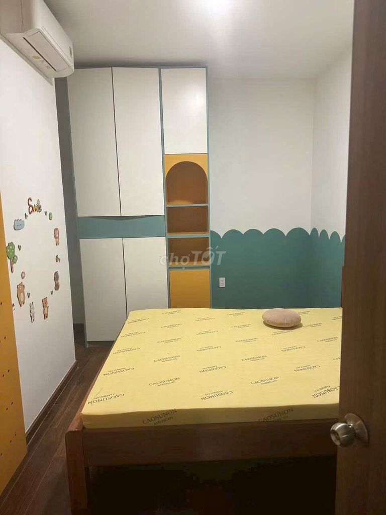 Rent an apartment full of furniture - only nine million a month.