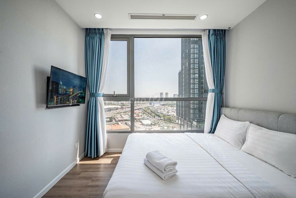 Rent the 4th floor apartment The Landmark 81.