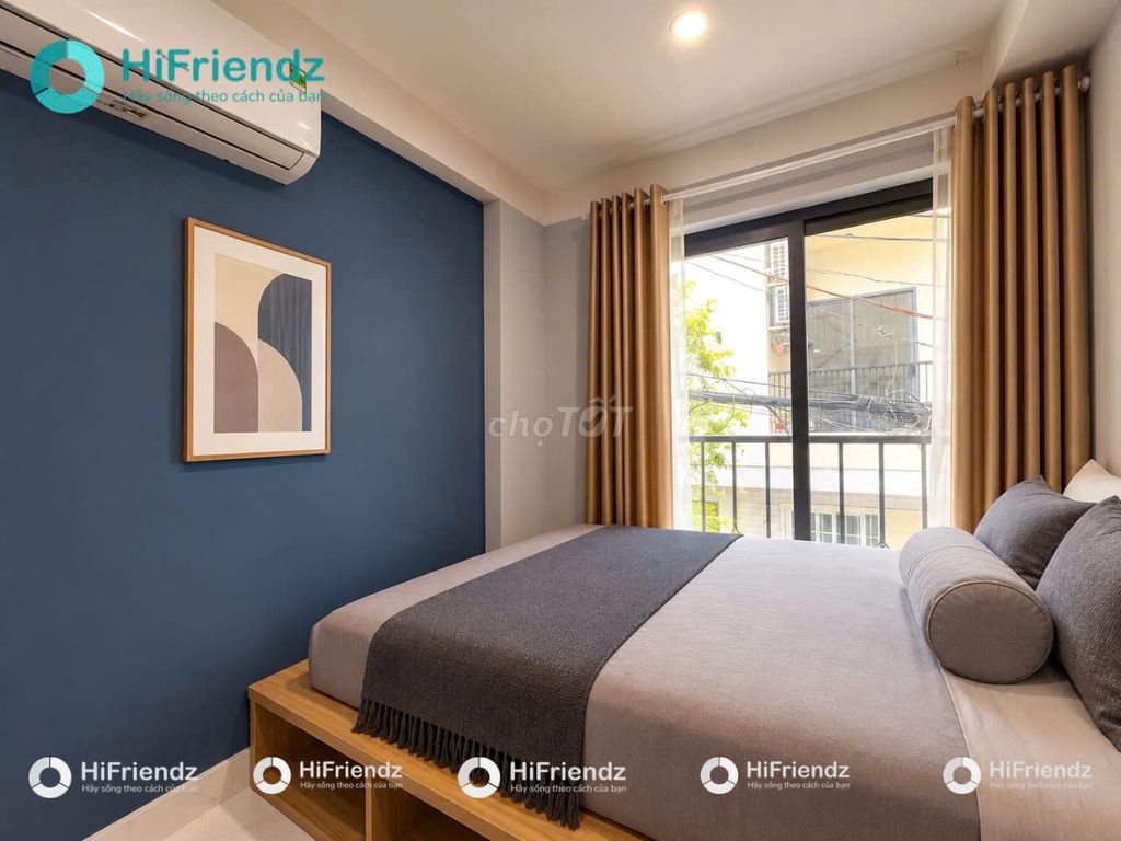 Two bedrooms, 65 M2 elevators, and a nice private washing machine.