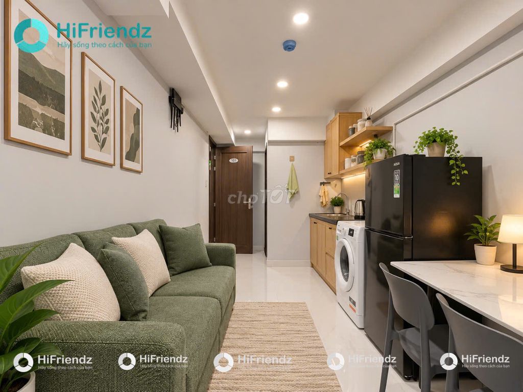 Two bedrooms, 65 M2 elevators, and a nice private washing machine.
