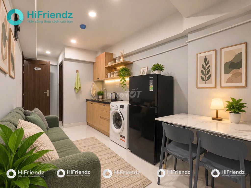 Two bedrooms, 65 M2 elevators, and a nice private washing machine.
