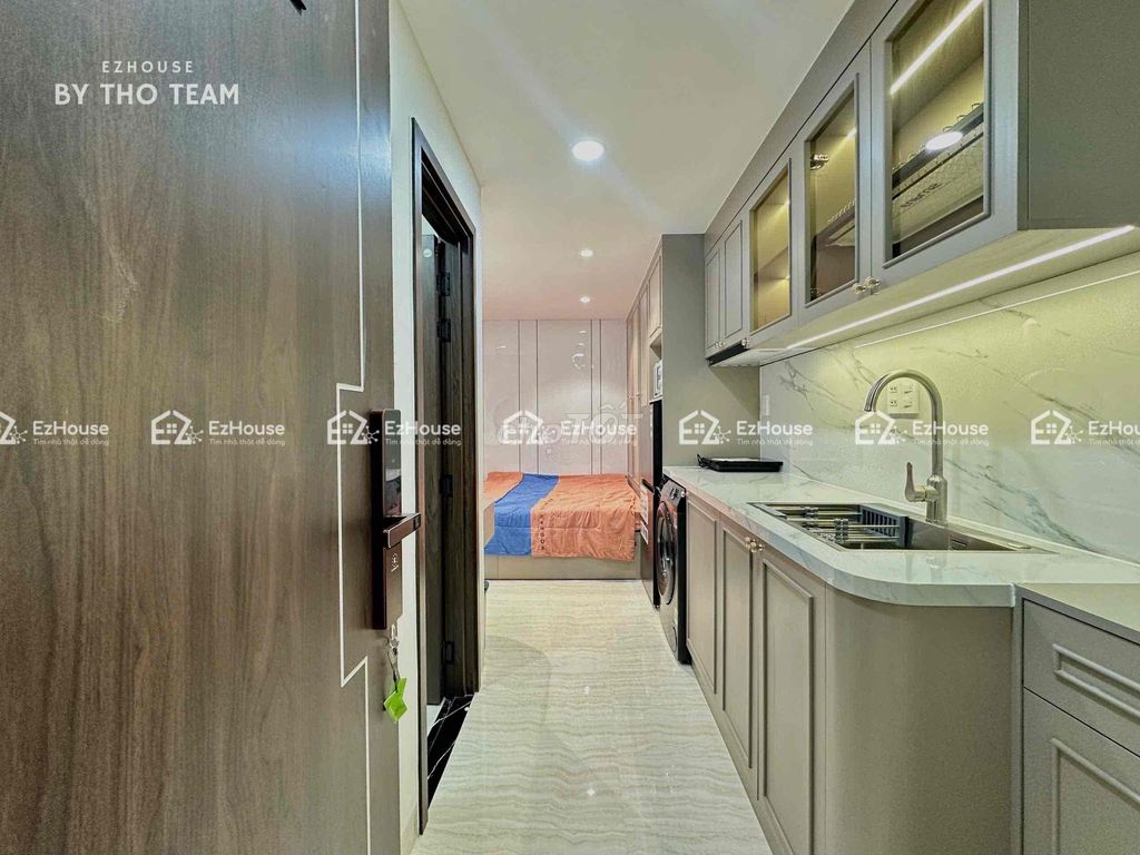 Rent a high-level service apartment full of furniture-- 7th grade Tân Bình