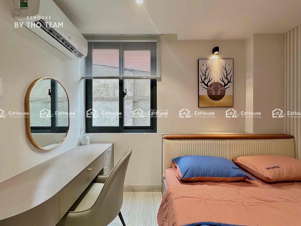 Rent a high-level service apartment full of furniture-- 7th grade Tân Bình