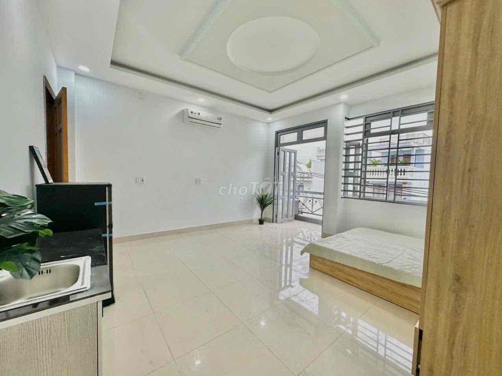 large balcony apartment 40 M2 - full Lê Văn Khương - tth