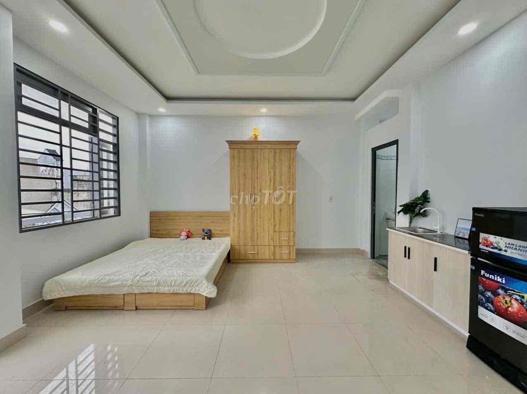 large balcony apartment 40 M2 - full Lê Văn Khương - tth