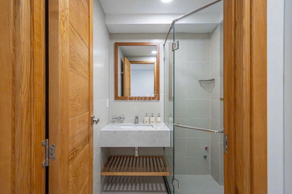 C/c Golden Mansion- Phổ Quang square root 43 m2, ntc, at 12 million a month