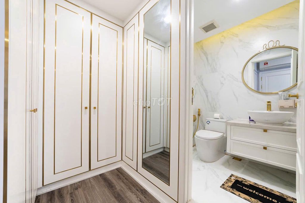 Vinhomes Golden River BaSon for renting apartment 119 meters, wide, cool air.