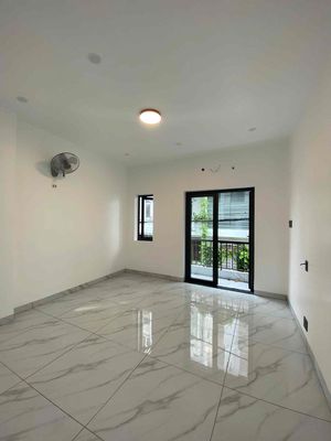Rent a new house hxt cx Zqz02015 District 11 2 L area 4 x16 p p 4 toilets
