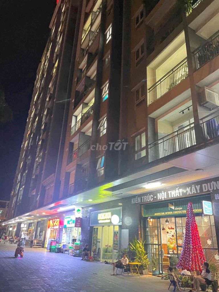 Rented in a hurry to the apartment of Thepocalypseland District 12 cheapview cvien is rarely lasting