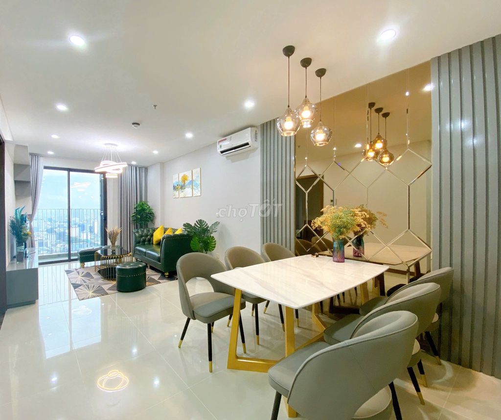 Rent a two bedroom. Three bedrooms.