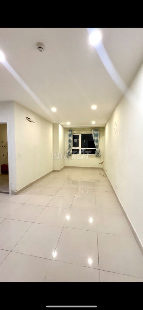 Rent Topaz Elite - 3 bedrooms 2 toilets - 12 million in a row - high floor