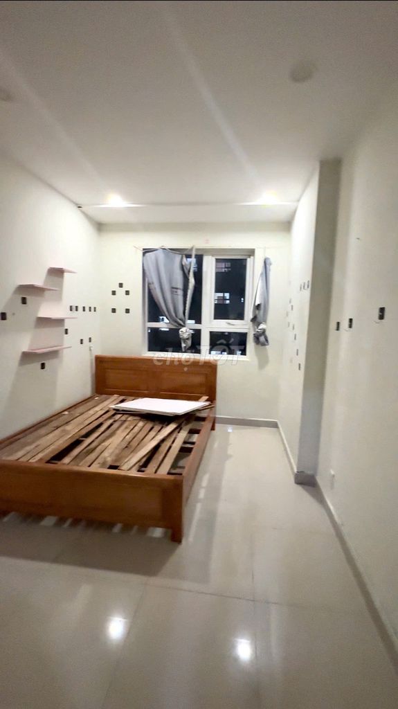 Rent Topaz Elite - 3 bedrooms 2 toilets - 12 million in a row - high floor