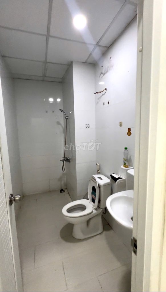 Rent Topaz Elite - 3 bedrooms 2 toilets - 12 million in a row - high floor