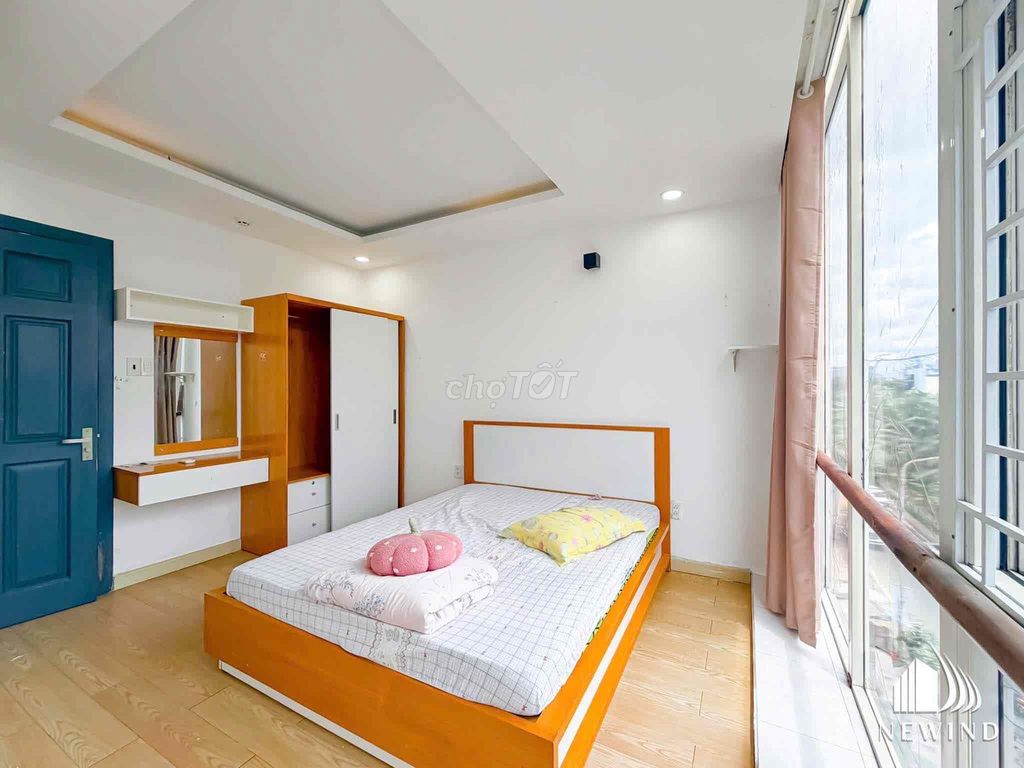 The new mini apartment built Full of the top one bedroom near the V.N. Bridge. Oof!