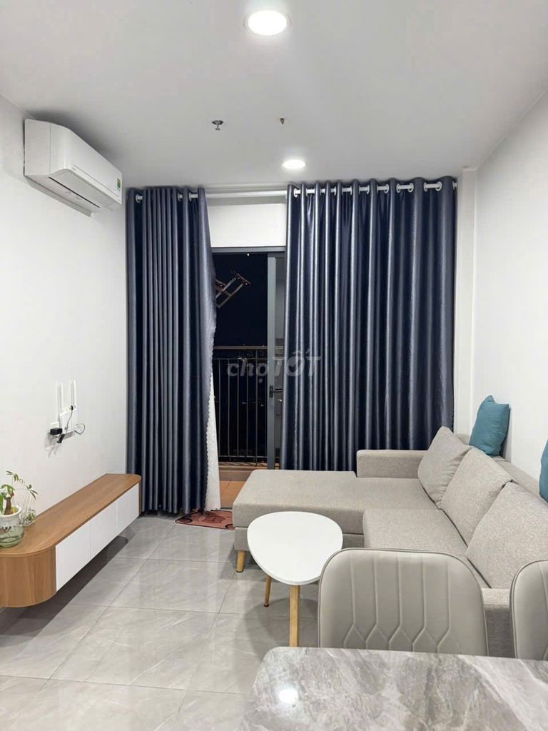 Picity building. 60 meters two bedrooms. Full interior. Nine million.