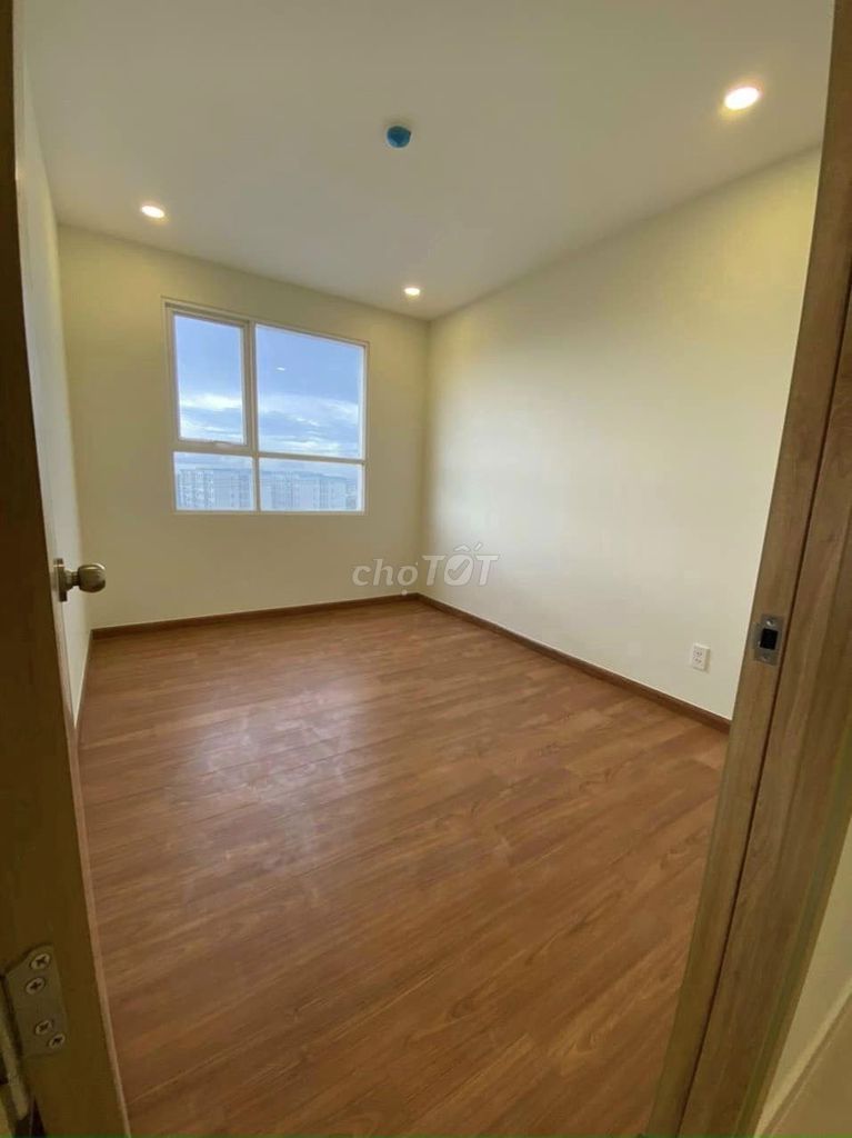 Rent Dream Home Palace-three bedrooms full of clothes- 9 million-16/10.