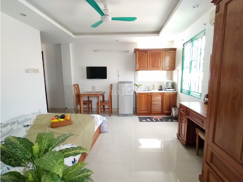 apartment 30 m2 full Lê Văn Sỹ comfortable near the famous text market