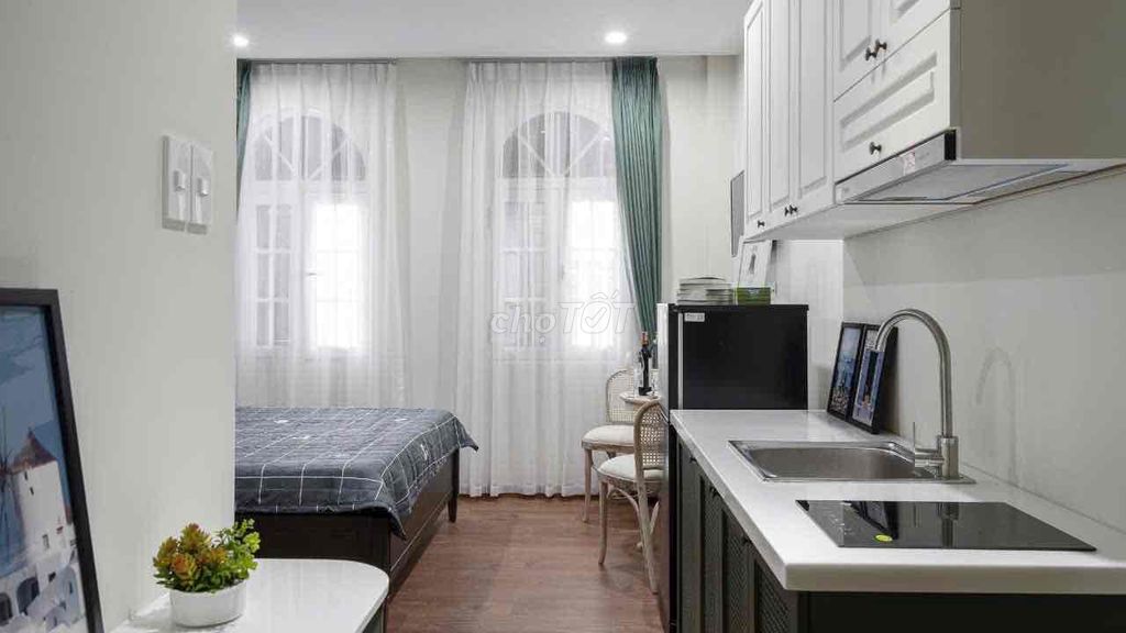 new home - window studio - full top advanced interior