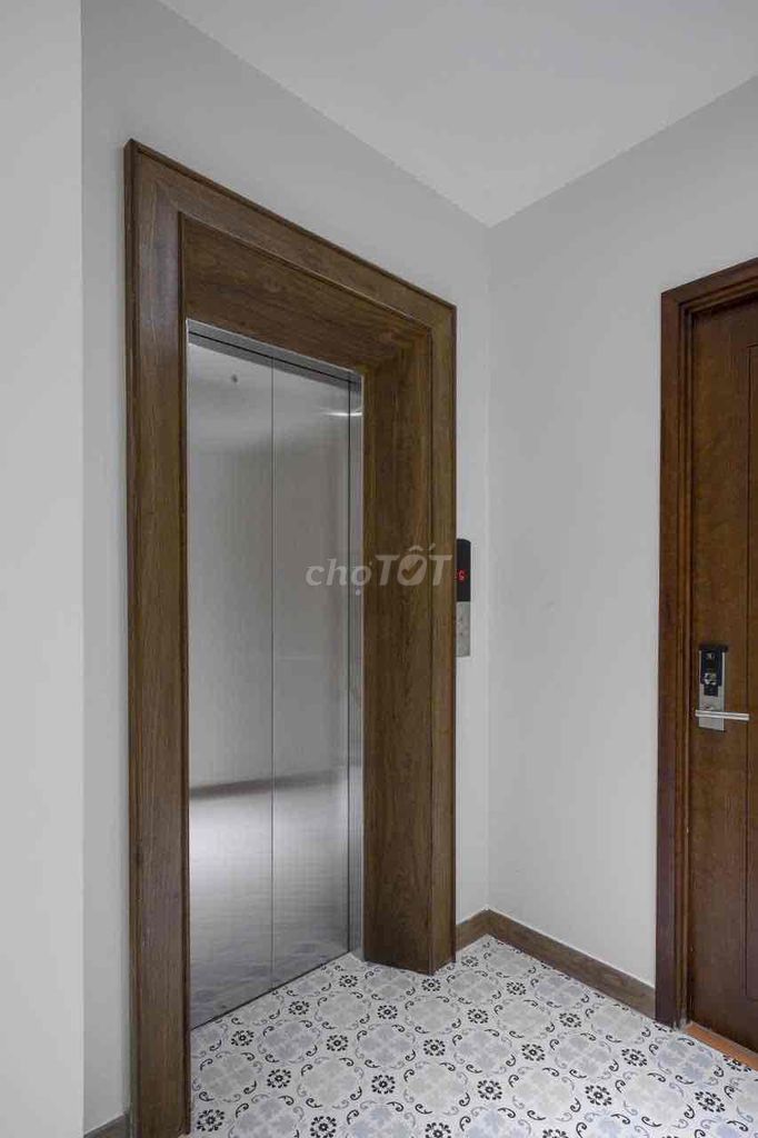 new home - window studio - full top advanced interior