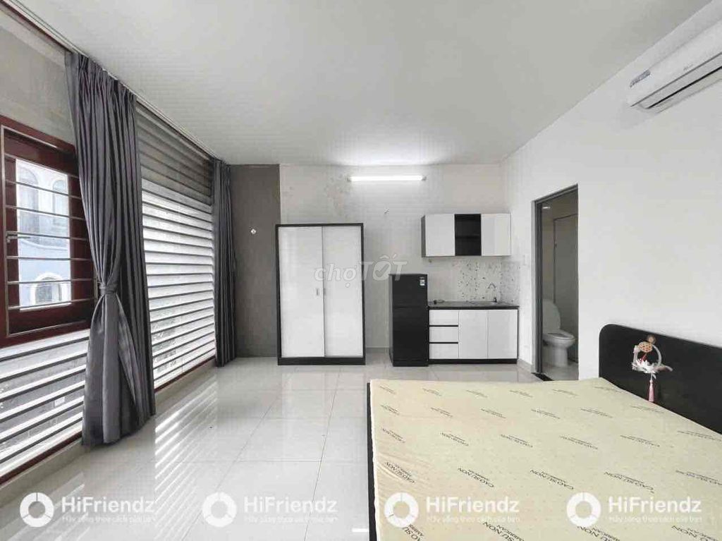 The window studio is super wide Nguyễn Sơn. By the lotus, 11th District, Aeon tp
