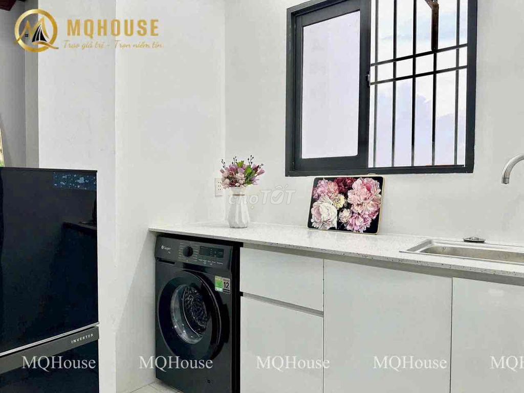 Full kitchen interior right out the window Lạc Long Quân
