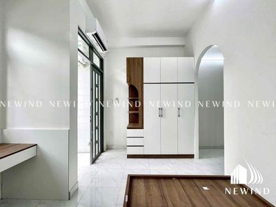 Rent the balcony studio Full the private washing machine at the center ofQ4